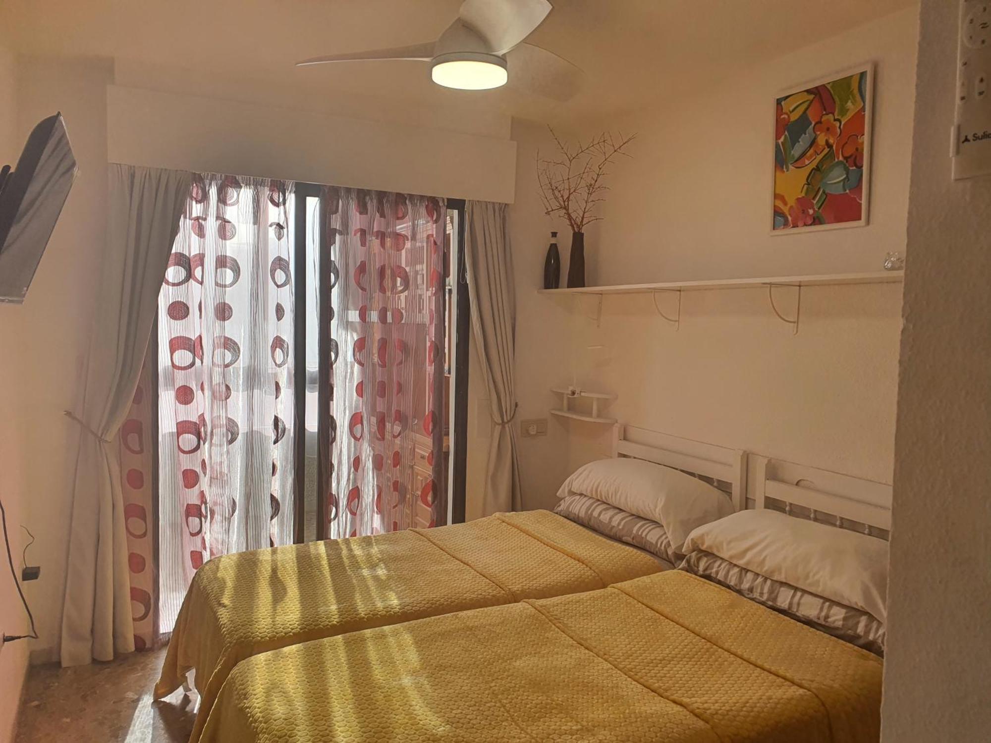 Vintage Benidorm Apartment Ngoại thất bức ảnh